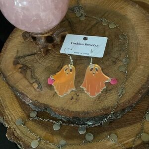 Ghost heart acrylic earrings - NEW!